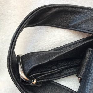 Meet your Posher, Leslie